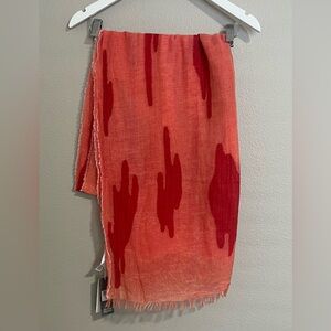 NWT Eileen Fisher. Geranium Red. Maltino Leno Jacquard. Made in Italy Scarf